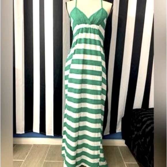 Roxy Maxi Beachy Dress Size Medium - Picture 1 of 8